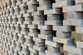 青磚圍墻——傳統(tǒng)建筑建材的典雅守護者